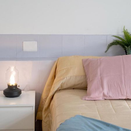 Cutie & Central Air-Conditioning Apartment! 科斯塔卡莱塔 外观 照片