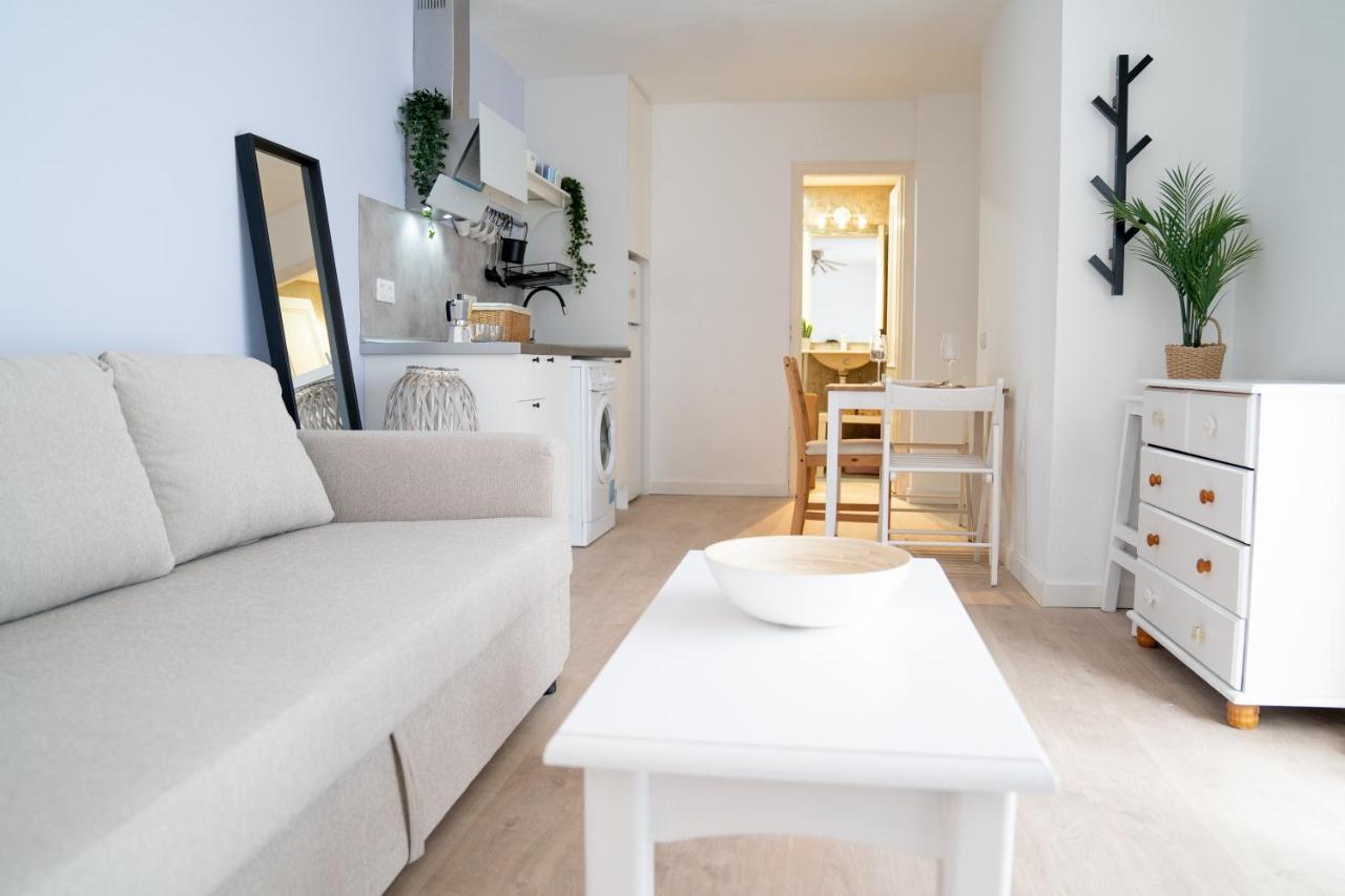 Cutie & Central Air-Conditioning Apartment! 科斯塔卡莱塔 外观 照片